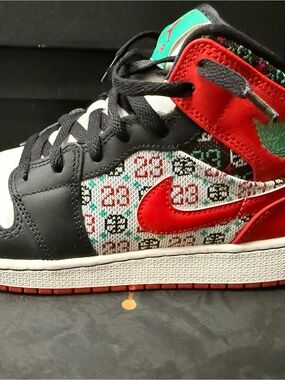 Air Jordan 1 Mid SE "Ugly Christmas Sweater" (GS)